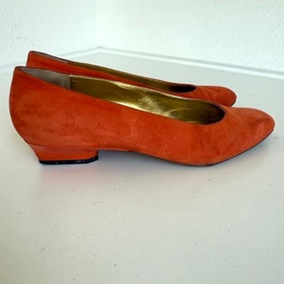 BRUNO MAGLI Suede Pumps Vibrant Orange Low Heel Made in Italy Vintage 7B Classic - Picture 6 of 9
